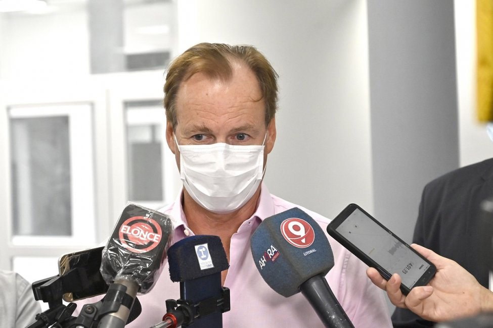 COVID: El gobernador sostuvo que el sistema sanitario &ldquo;está soportando perfectamente&rdquo;