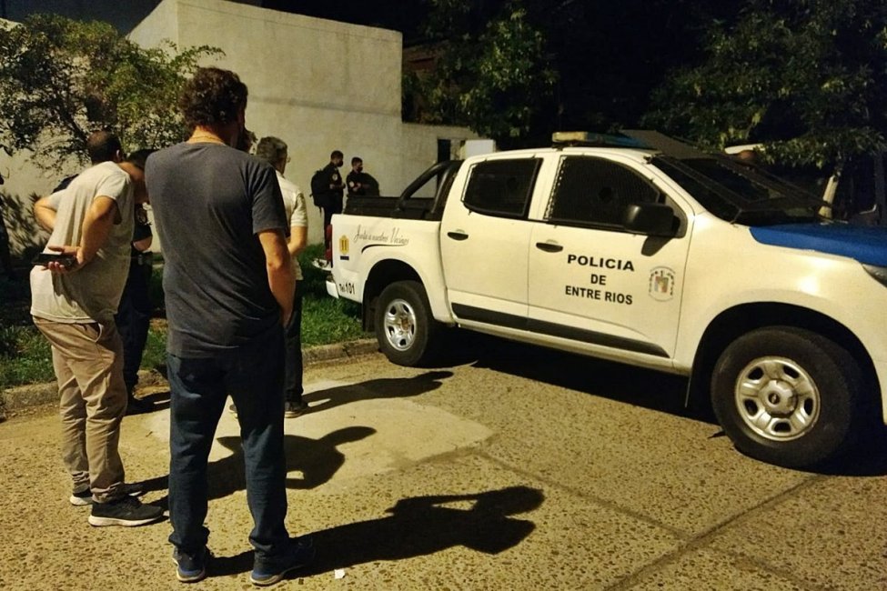La investigación por el hombre encontrado sin vida en la casa incendiada "no está cerrada a ninguna hipótesis"