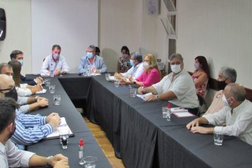 AGMER informó el resultado de la reunión. AGMER informó el resultado de la reunión.