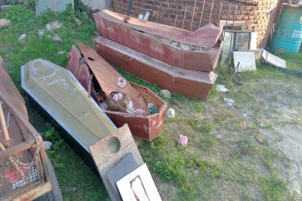 Para el concejal Dell'Olio "faltan decisiones políticas" en el cementerio municipal