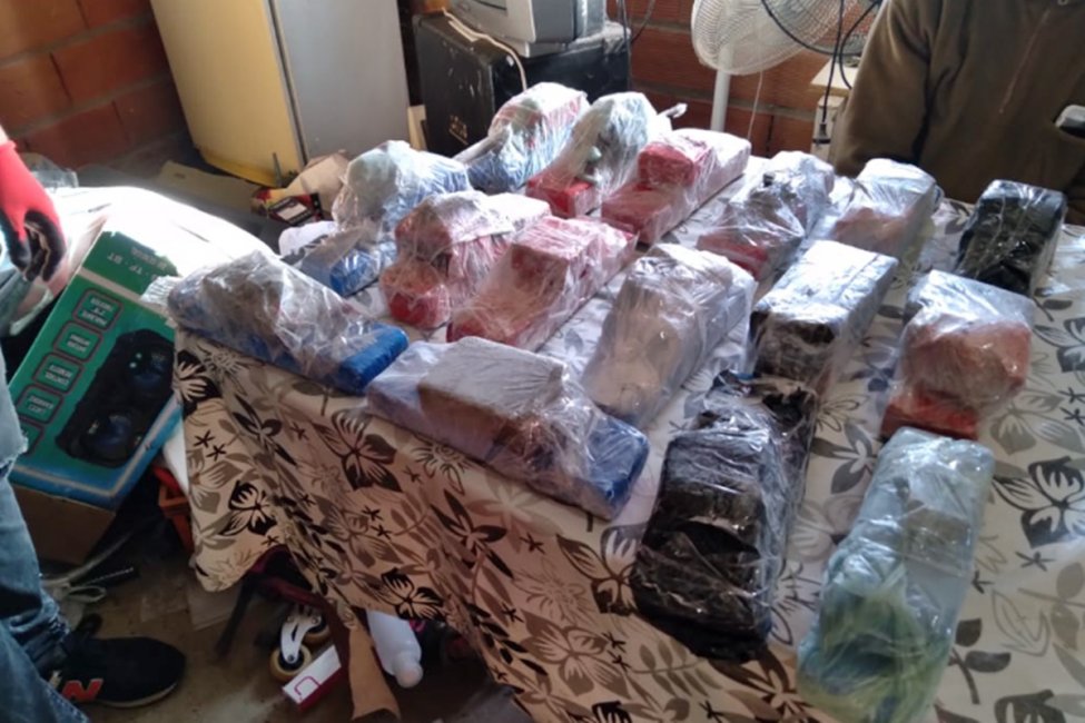 La mujer a la que le encontraron los 16 kilos de marihuana ya había sido detenida en diciembre del 2021 por el mismo delito