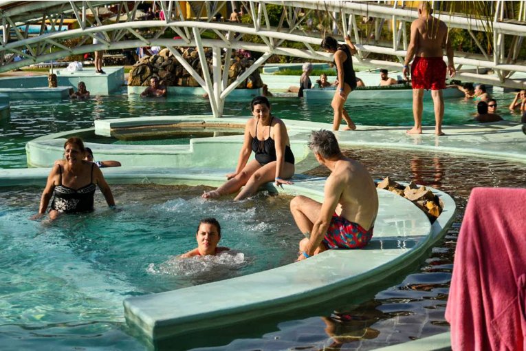 CODESAL inform&oacute; que en los primeros meses del a&ntilde;o "casi igualamos" a los visitantes que tuvieron las termas en 2021