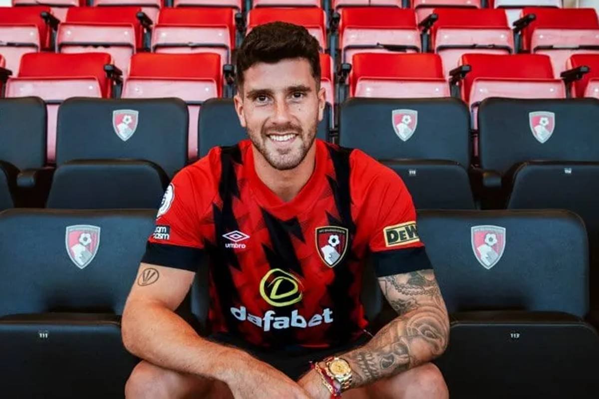 Senesi queda libre y es sondeado por tres grandes de Europa.