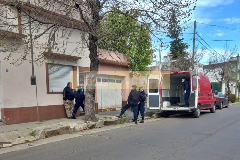 Macabro hallazgo de dos ancianos sin vida en una vivienda de Concordia