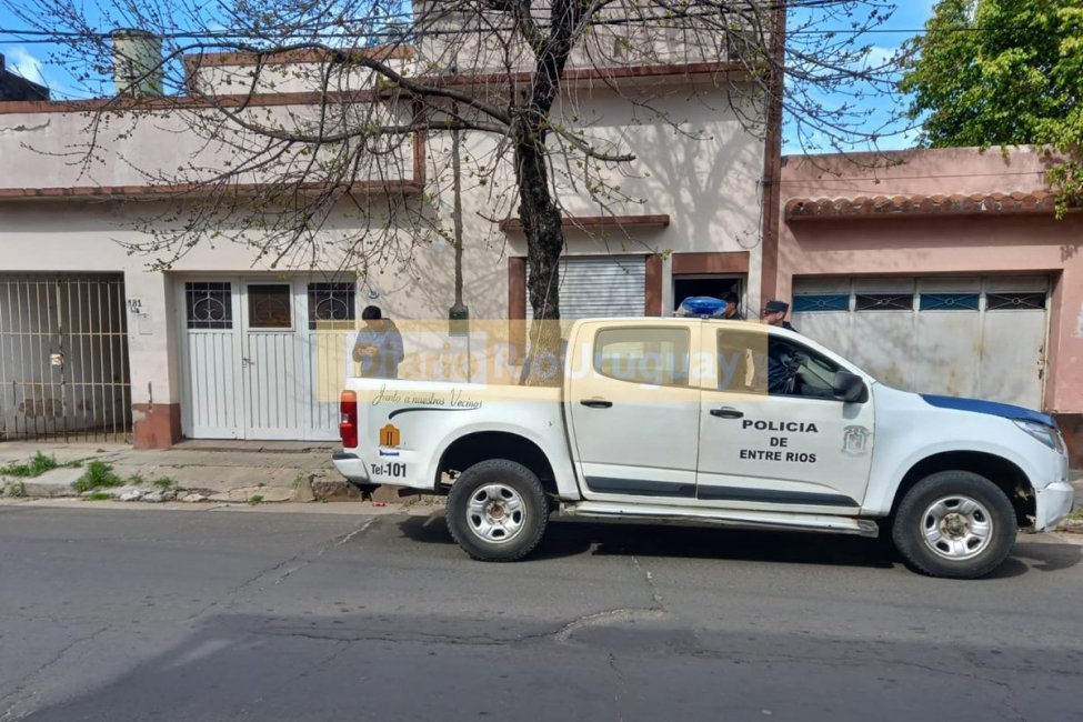 Fueron identificadas las dos personas encontradas sin vida en una vivienda de calle Urquiza