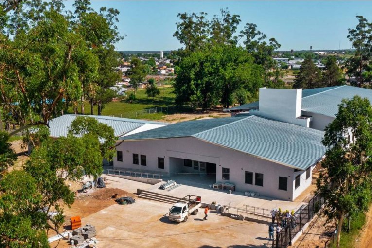 El edificio de la escuela secundaria de la UNER en Concordia ya tiene fecha de inauguraci&oacute;n
