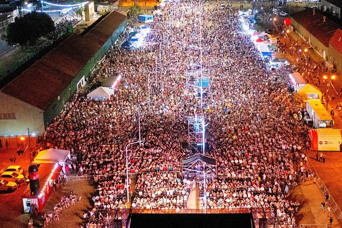 La creciente del r&iacute;o Uruguay impedir&aacute; el desarrollo de la tradicional fiesta.