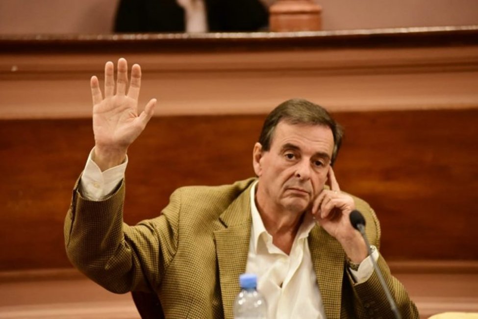 Buscan limitar las sanciones que el Colegio de Odontólogos impone a los socios que atiendan obras sociales como el IOSPER