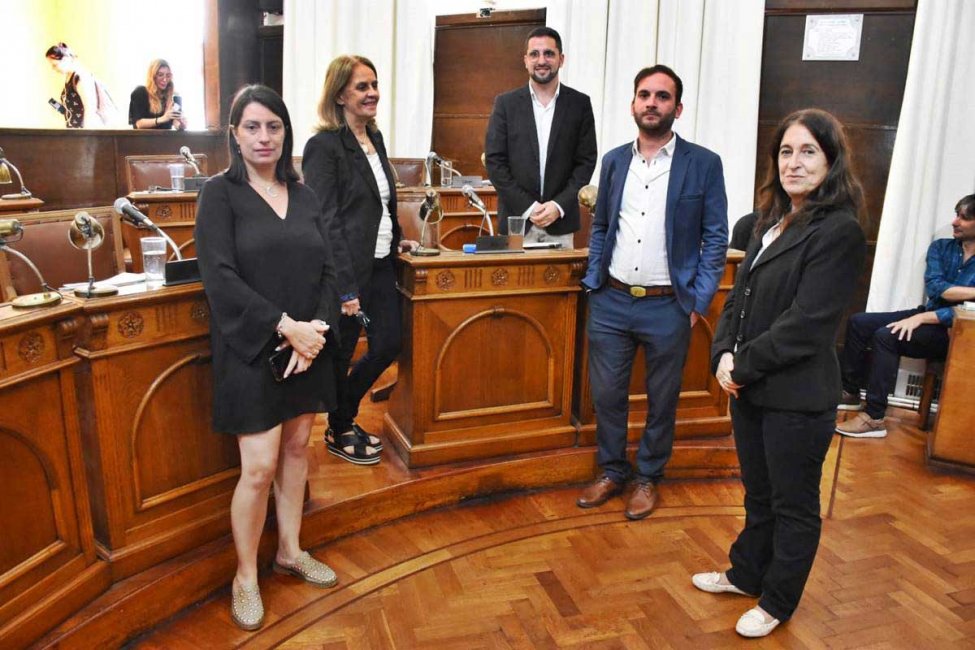 Concejales opositores justificaron por qué no avalan el accionar de una cooperativa en el Campo del Abasto