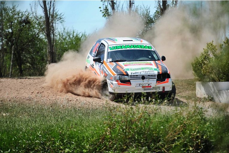 La primera fecha del Rally Entrerriano se corre en Estancia Grande