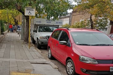Por el tema - diariamente - se generan situaciones de mucha violencia. Por el tema - diariamente - se generan situaciones de mucha violencia.