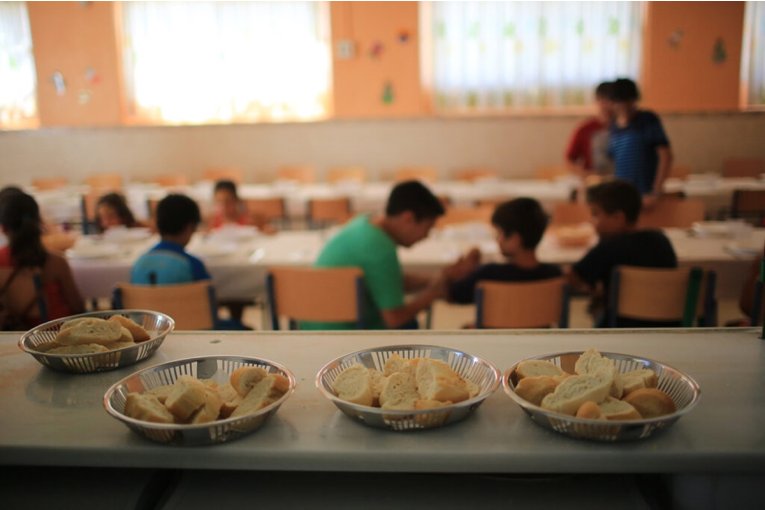 Nutricionistas insisten en que es &ldquo;un gran retroceso&rdquo; al nuevo sistema de desayunos y meriendas escolares