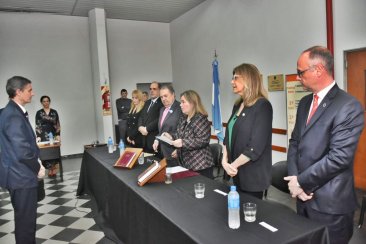Juró el nuevo titular del juzgado Civil y Comercial N° 6 de Concordia. Juró el nuevo titular del juzgado Civil y Comercial N° 6 de Concordia.