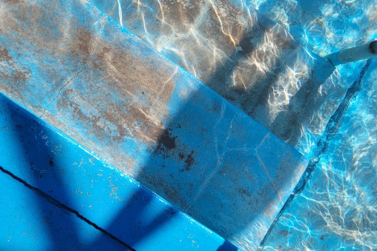 La Asociaci&oacute;n Hotelera registr&oacute; con varias fotos los motivos de sus cr&iacute;ticas