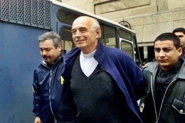 No quieren tener a Von Wernich en un hogar para sacerdotes. No quieren tener a Von Wernich en un hogar para sacerdotes.