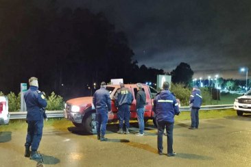 Los ocupantes del rodado reaccionaron de manera violenta. Los ocupantes del rodado reaccionaron de manera violenta.