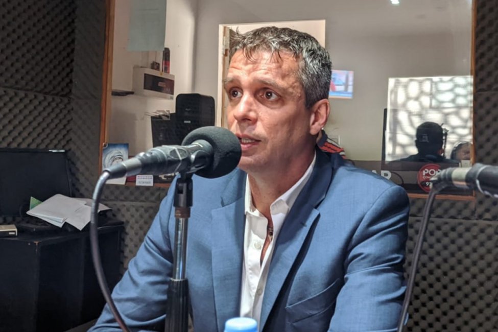 Cresto llevó a la Cámara de Diputados la preocupación por la floración algal en el río Uruguay