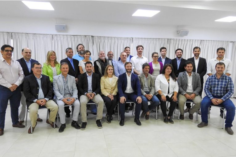 Uno por uno los integrantes del equipo municipal que asume en diciembre