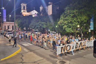 Nueva protesta en Concepción del Uruguay. Nueva protesta en Concepción del Uruguay.