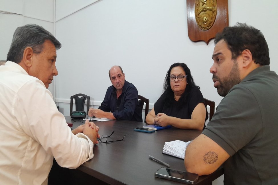 Troncoso aspira a que la negociación paritaria con AGMER sea "eficiente, dinámica, total y virtuosa&rdquo;