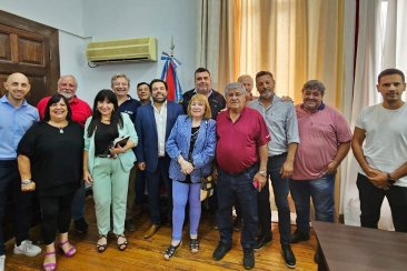 Troncoso y los representantes de los gremios provinciales Troncoso y los representantes de los gremios provinciales