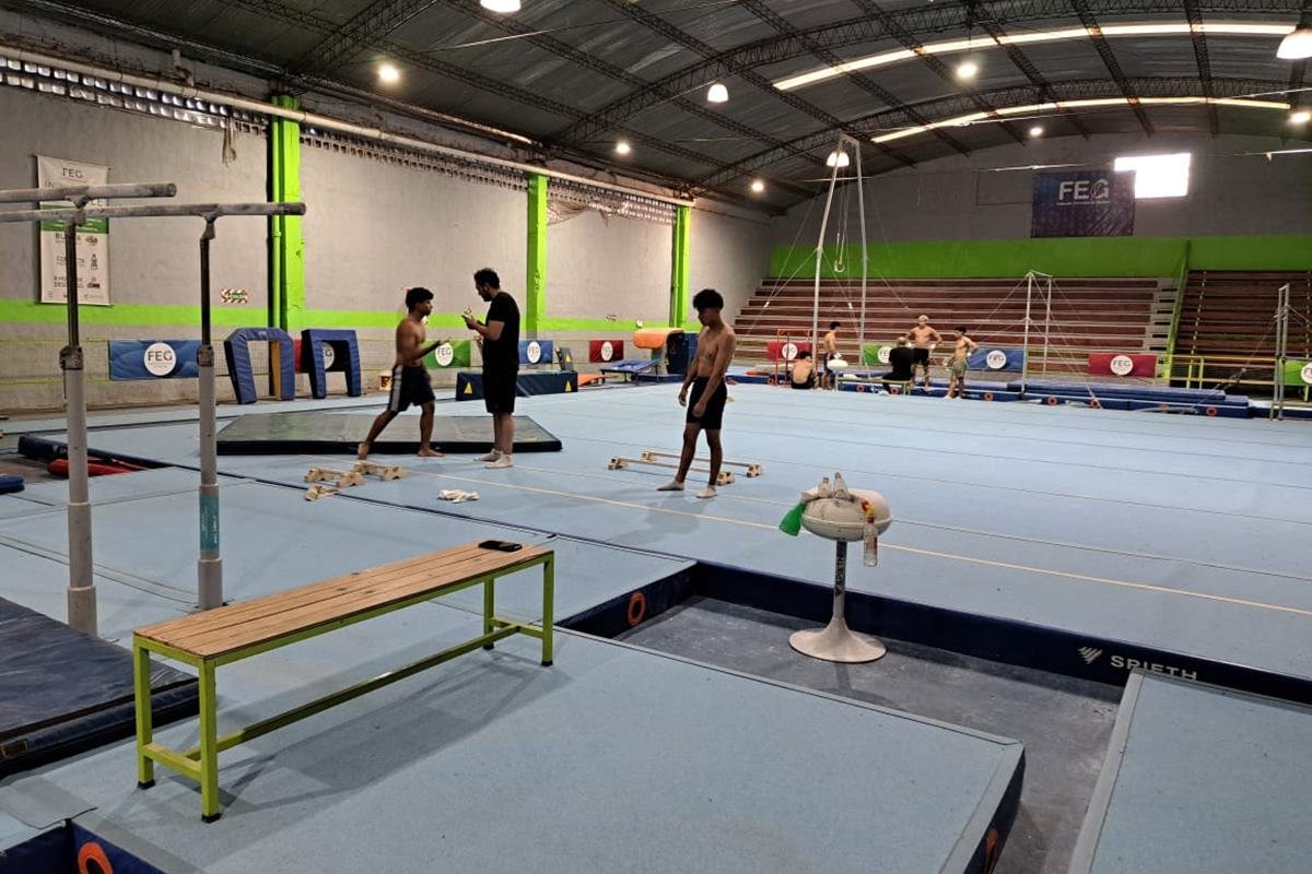 La gimnasia art&iacute;stica recibe delegaciones de todo el pa&iacute;s.