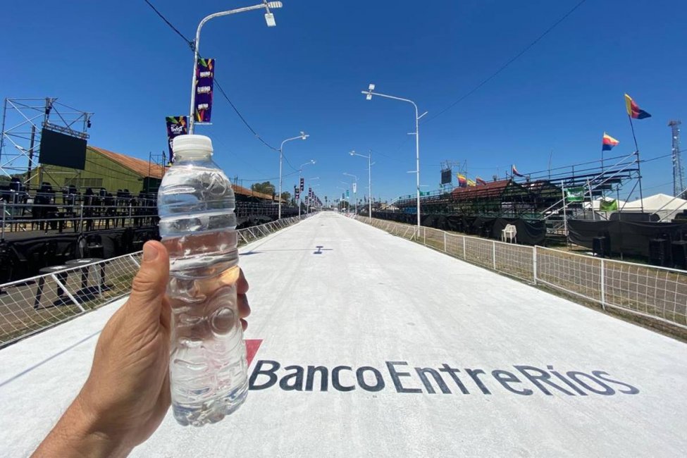 Brindan recomendaciones para los participantes del carnaval ante la ola de calor pronosticada para el fin de semana