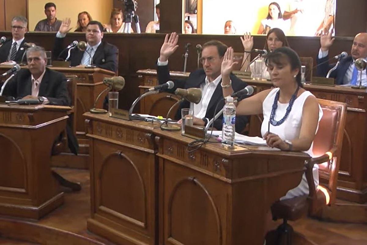 La decisi&oacute;n fue apoyada por todos los bloques.