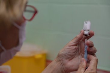 En las últimas dos semanas, provincia recibió más de 30 mil dosis de la vacunas. En las últimas dos semanas, provincia recibió más de 30 mil dosis de la vacunas.