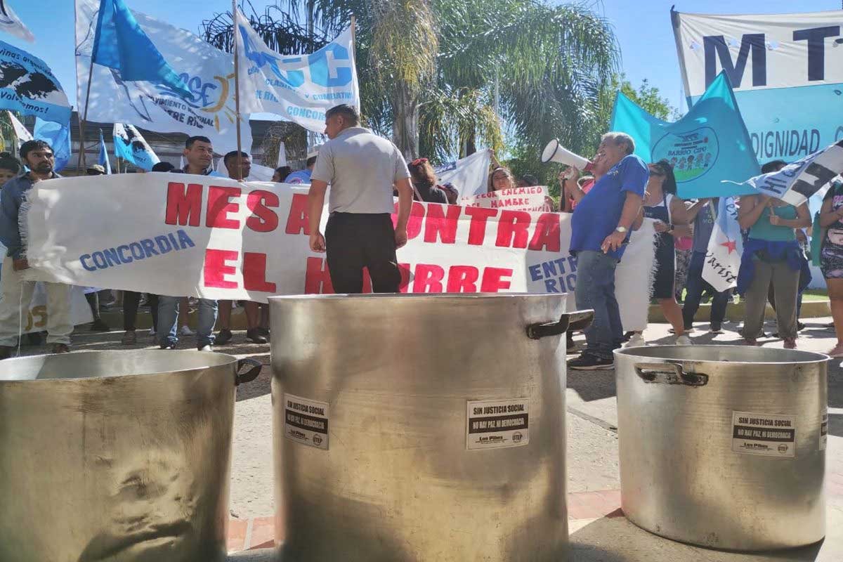 La marcha uni&oacute; la Plaza 25 de Mayo con las dependencias de Desarrollo Social.