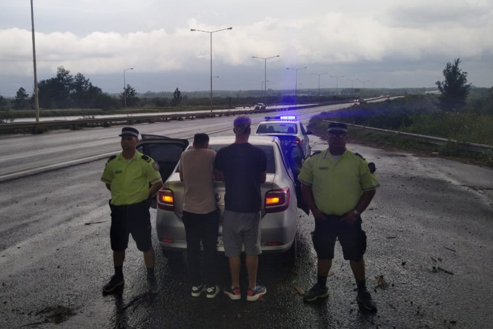 Detuvieron en Concordia a dos jóvenes que habían intentado cometer una estafa en Corrientes