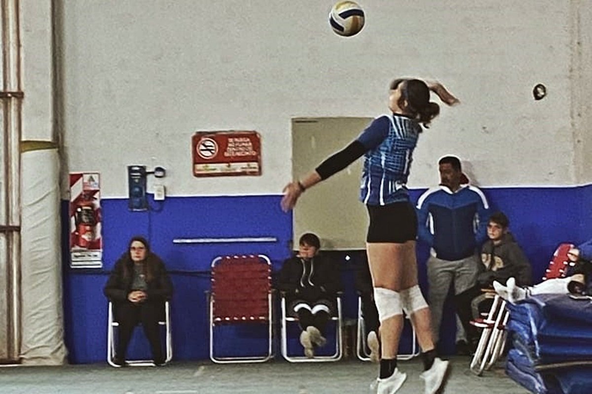Ambar juega en la Sub14 de Feroo.