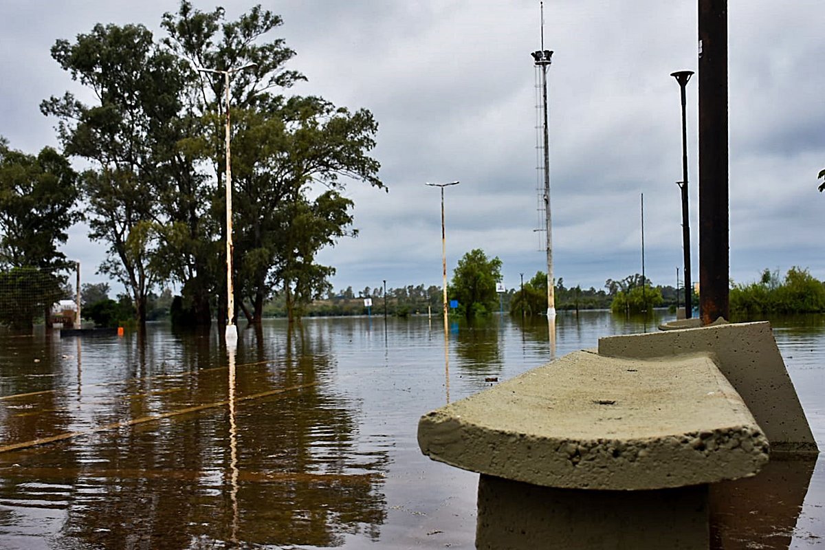 Las costanera alta ya se ve afectada por la crecida del r&iacute;o Uruguay.