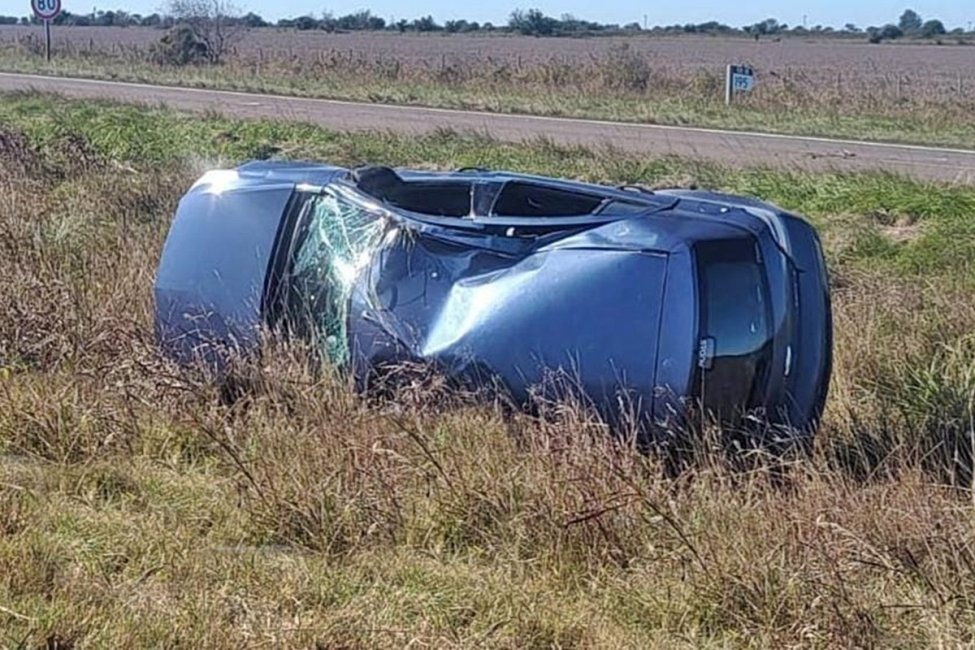 Un concordiense volcó en la Autovía de la Ruta 18