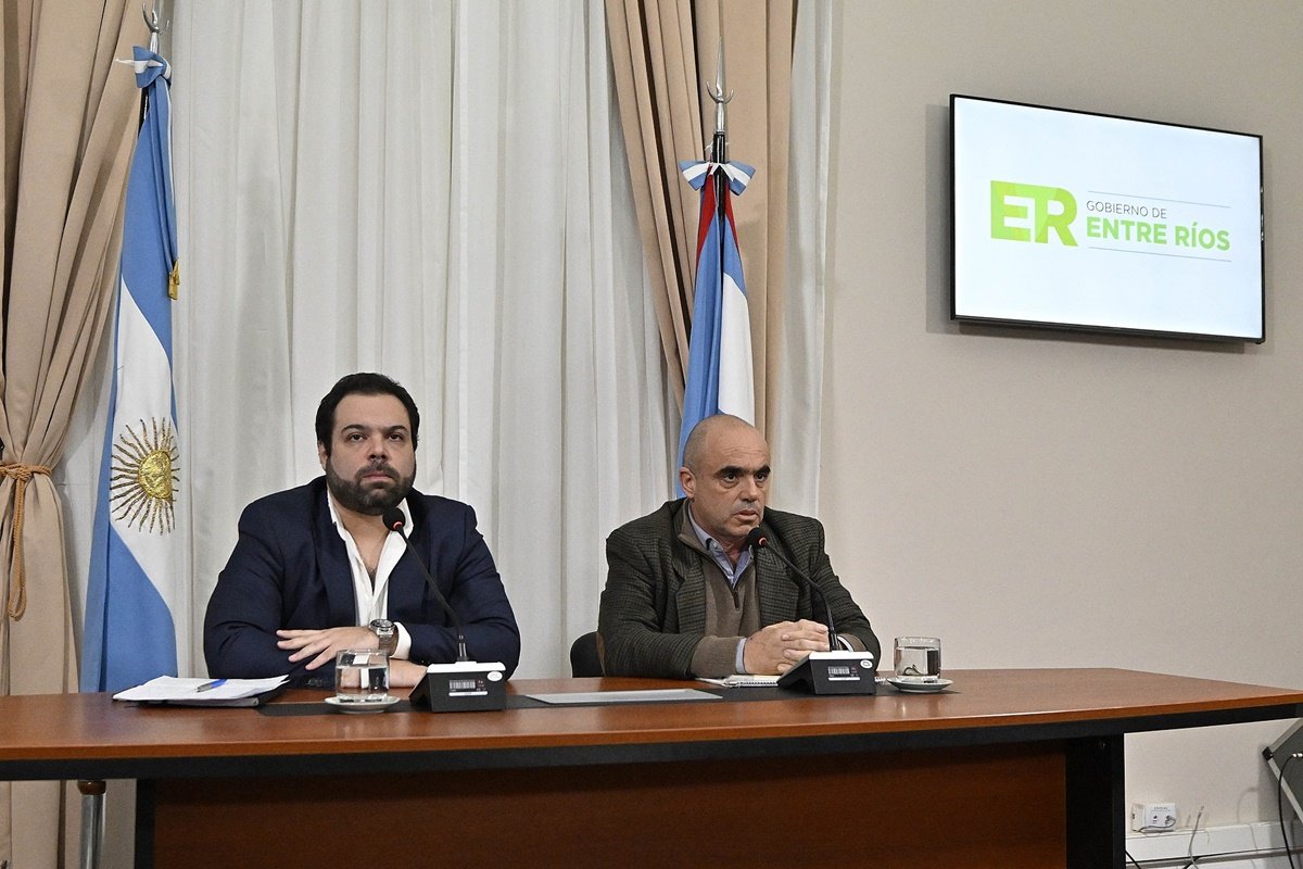 Troncoso y Bagnat se reunieron con los gremios de los trabajadores.