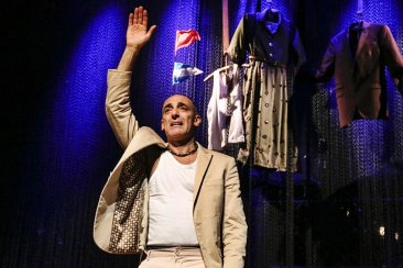 Mauricio Dayub llega con una de sus obras más premiadas Mauricio Dayub llega con una de sus obras más premiadas