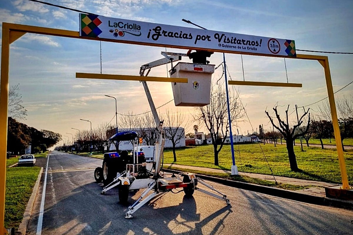 Pórtico de ingreso a La Criolla.