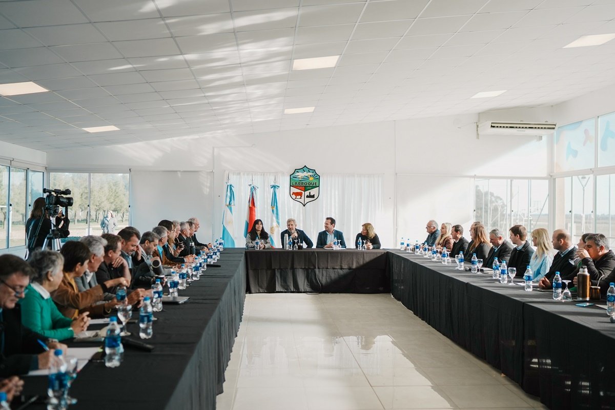 Frigerio se&ntilde;al&oacute; que esta gestionando &ldquo;para avanzar en el plan de obras&rdquo;.