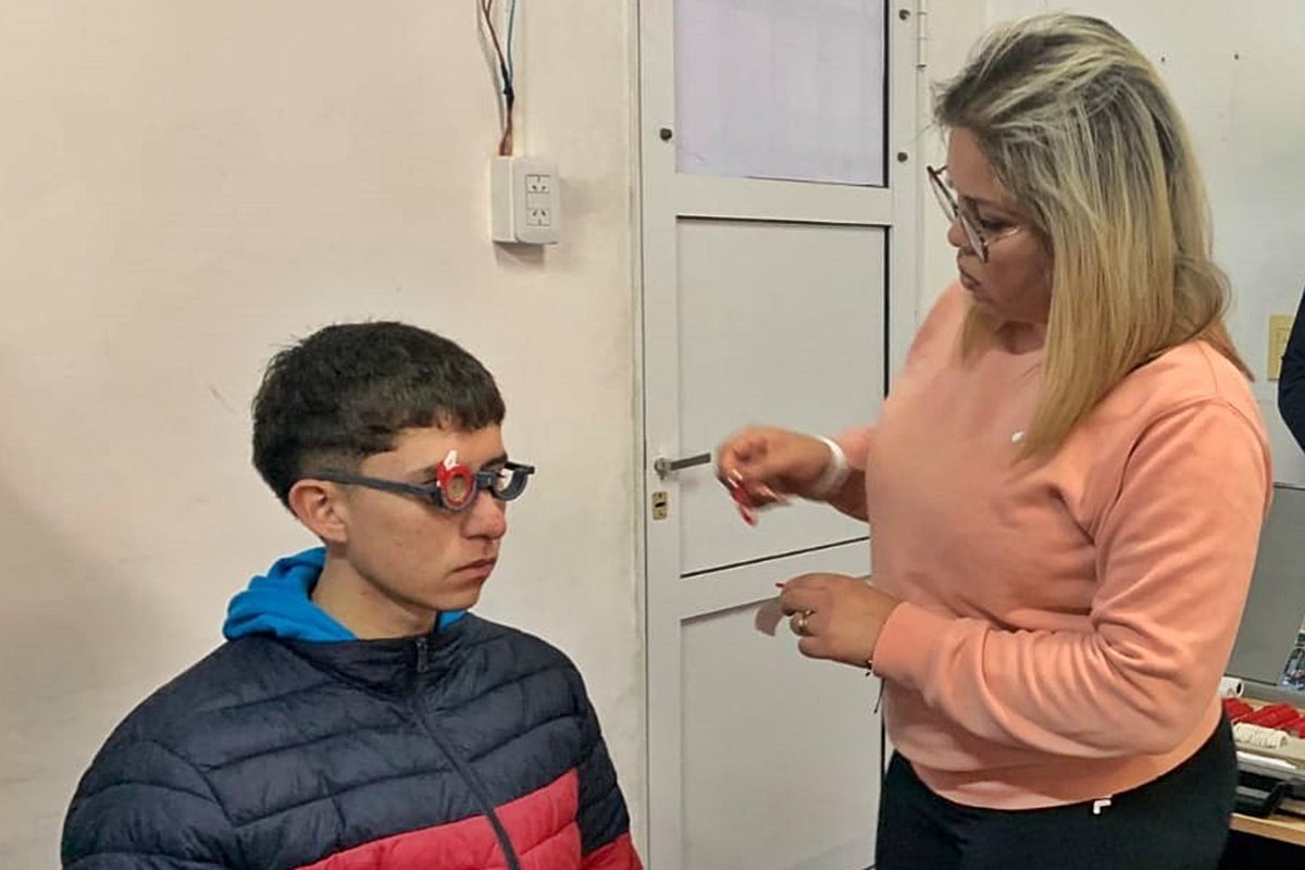 Vecinos de Puerto Yeruá acudieron al operativo oftalmológico