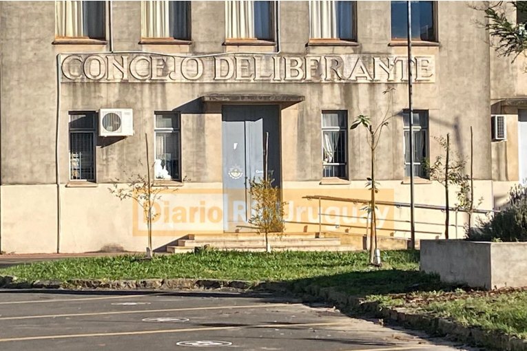 El Concejo recibi&oacute; dos pedidos para que Concordia se desenganche de la Ley de Grandes Superficies Comerciales