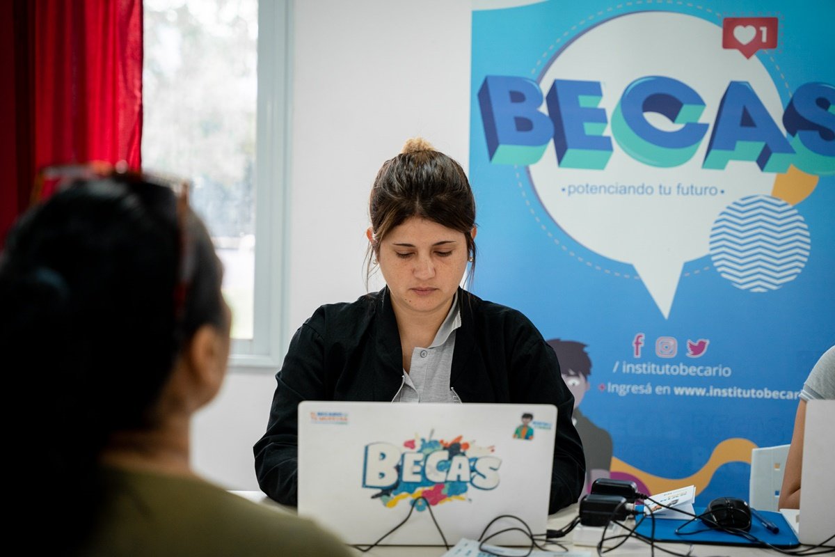 Se abona seg&uacute;n la terminaci&oacute;n del DNI del titular del cobro.