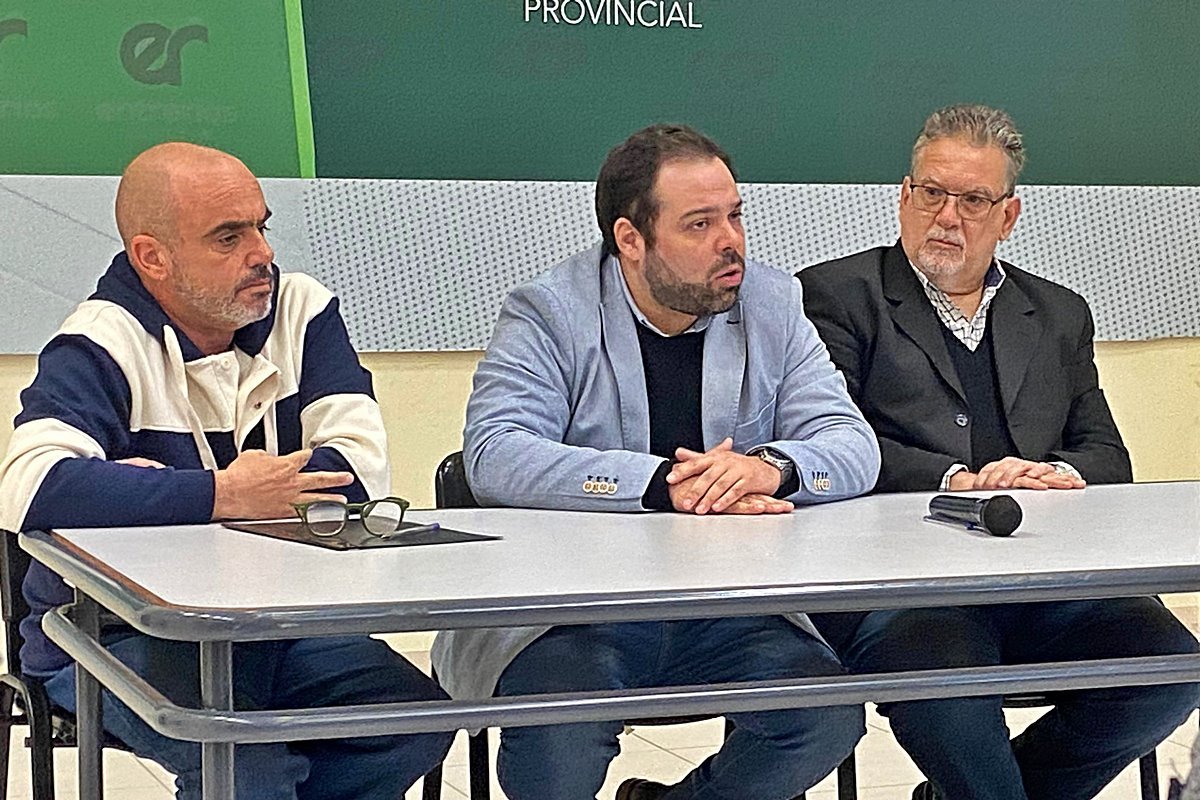 Gast&oacute;n Bagnat, Manuel Troncoso y Alfredo Francxolini.