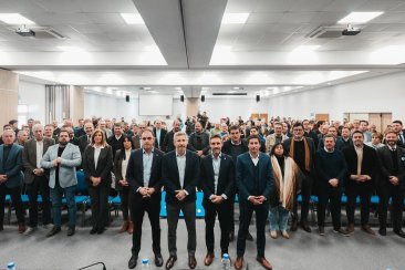 En la presentación estuvo presente el intendente de Concordia. En la presentación estuvo presente el intendente de Concordia.