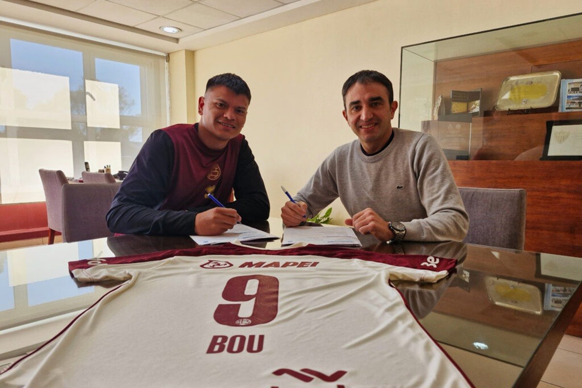 El futbolista concordiense extendi&oacute; su contrato.