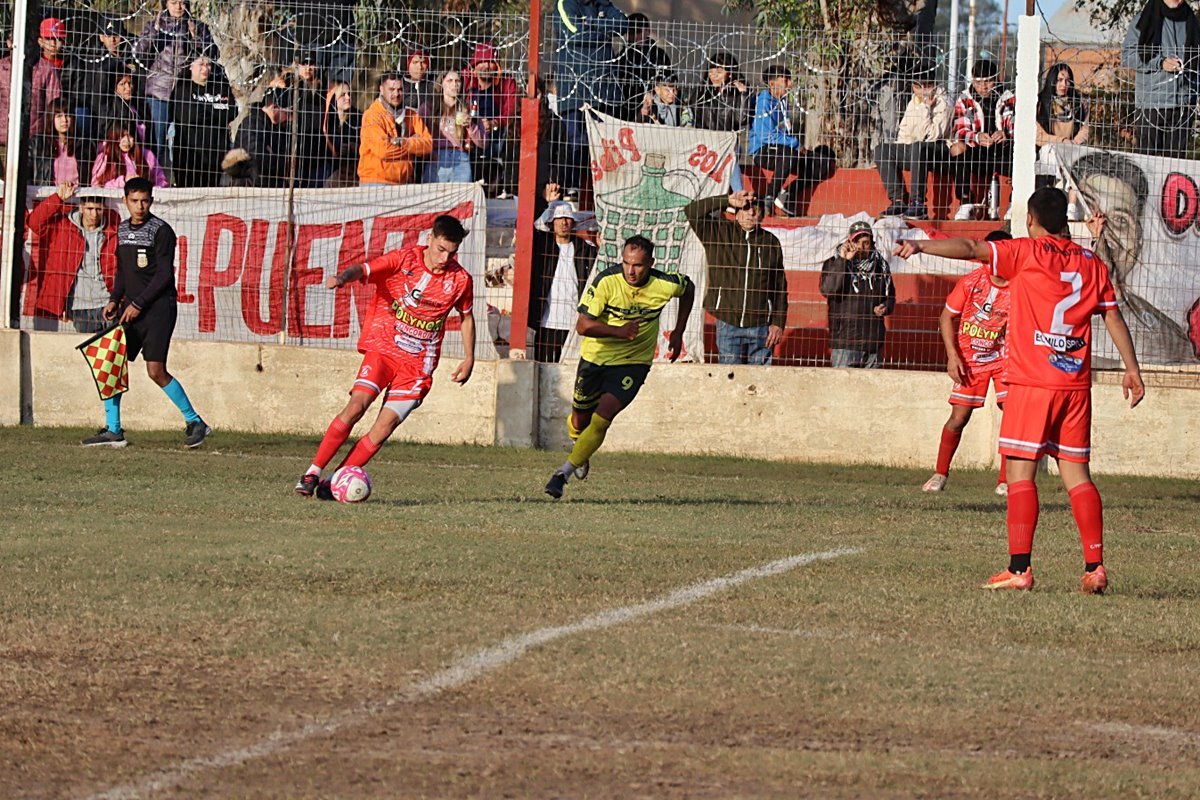 Una nueva fecha del futbol local.