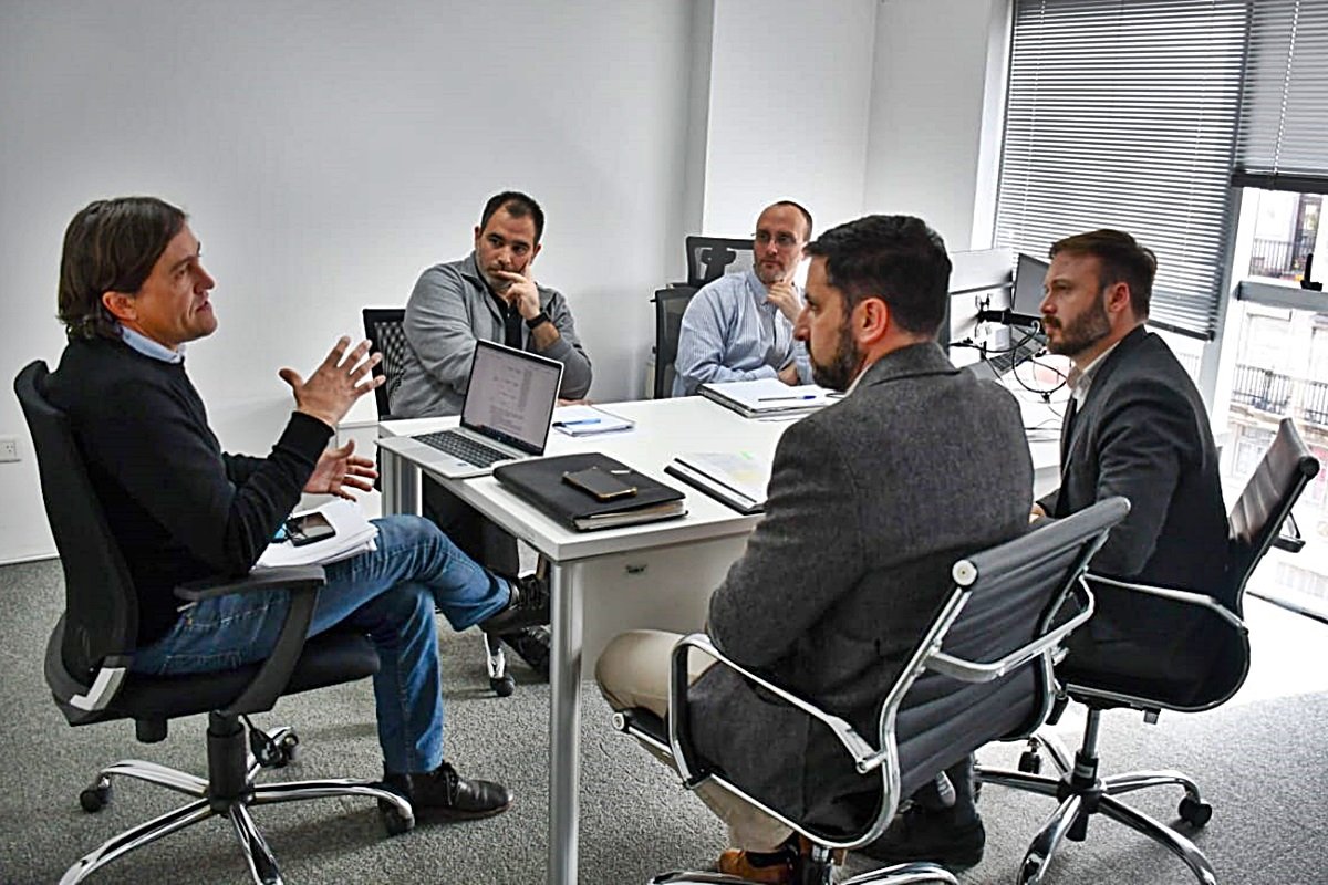 Los funcionarios concordienses reunidos con autoridades de ENOHSA Los funcionarios concordienses reunidos con autoridades de ENOHSA