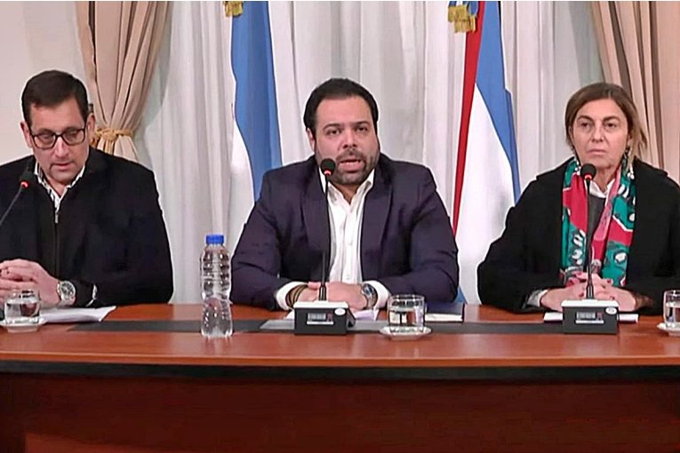 La provincia pagará por decreto el aumento docente rechazado por los gremios y pide que levanten el paro