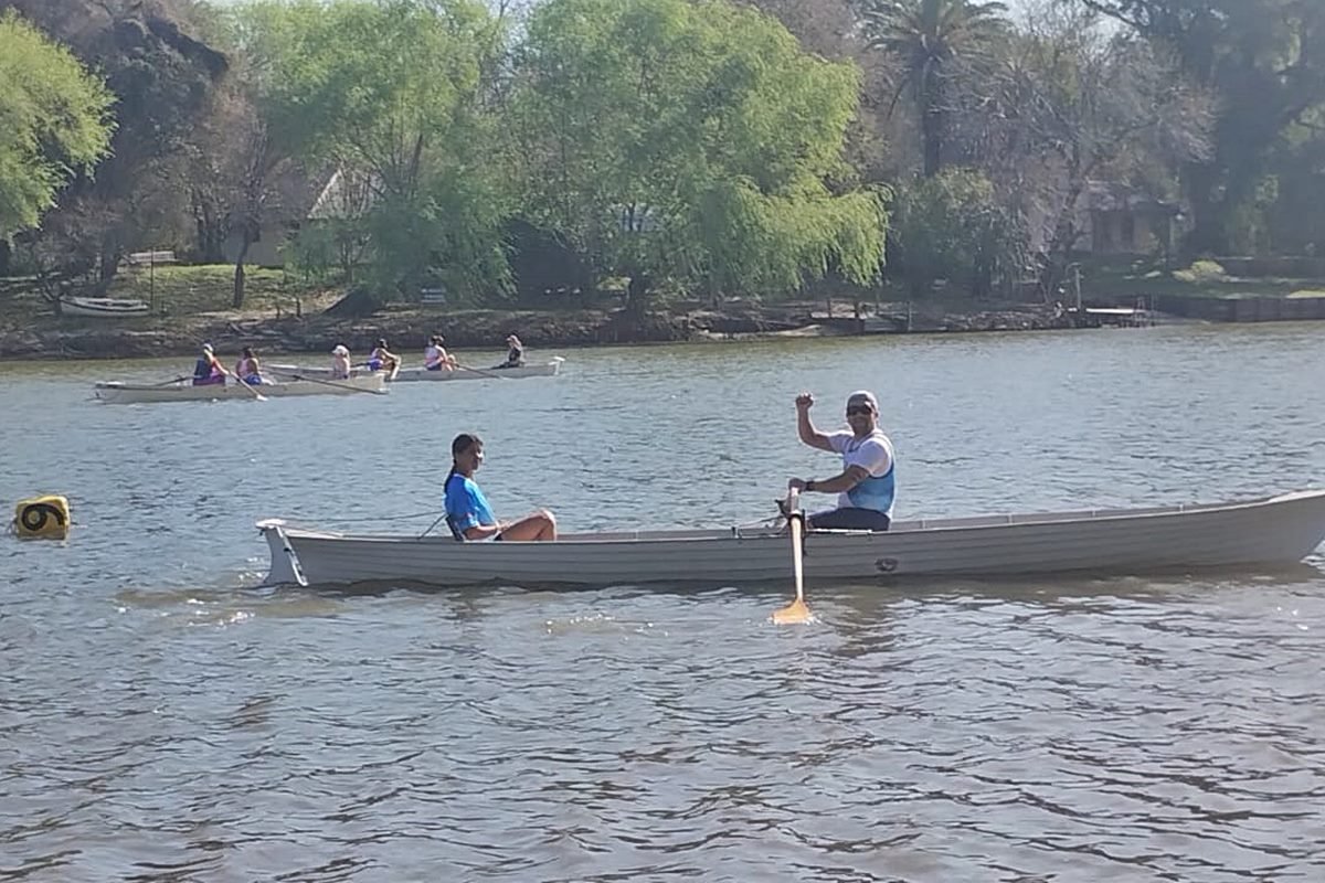 Remeros concordienses se destacaron en Gualeguaych&uacute;.