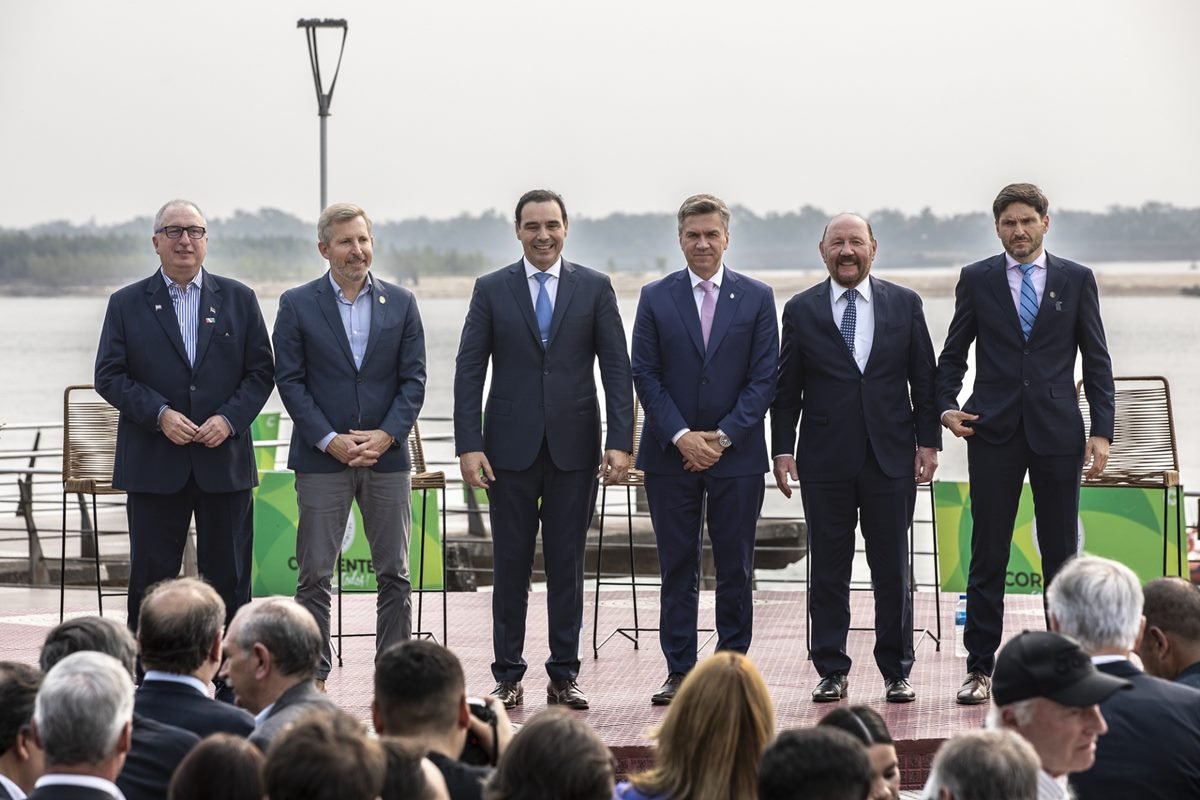 Frigerio y otros cinco gobernadores crearon la Regi&oacute;n Litoral.