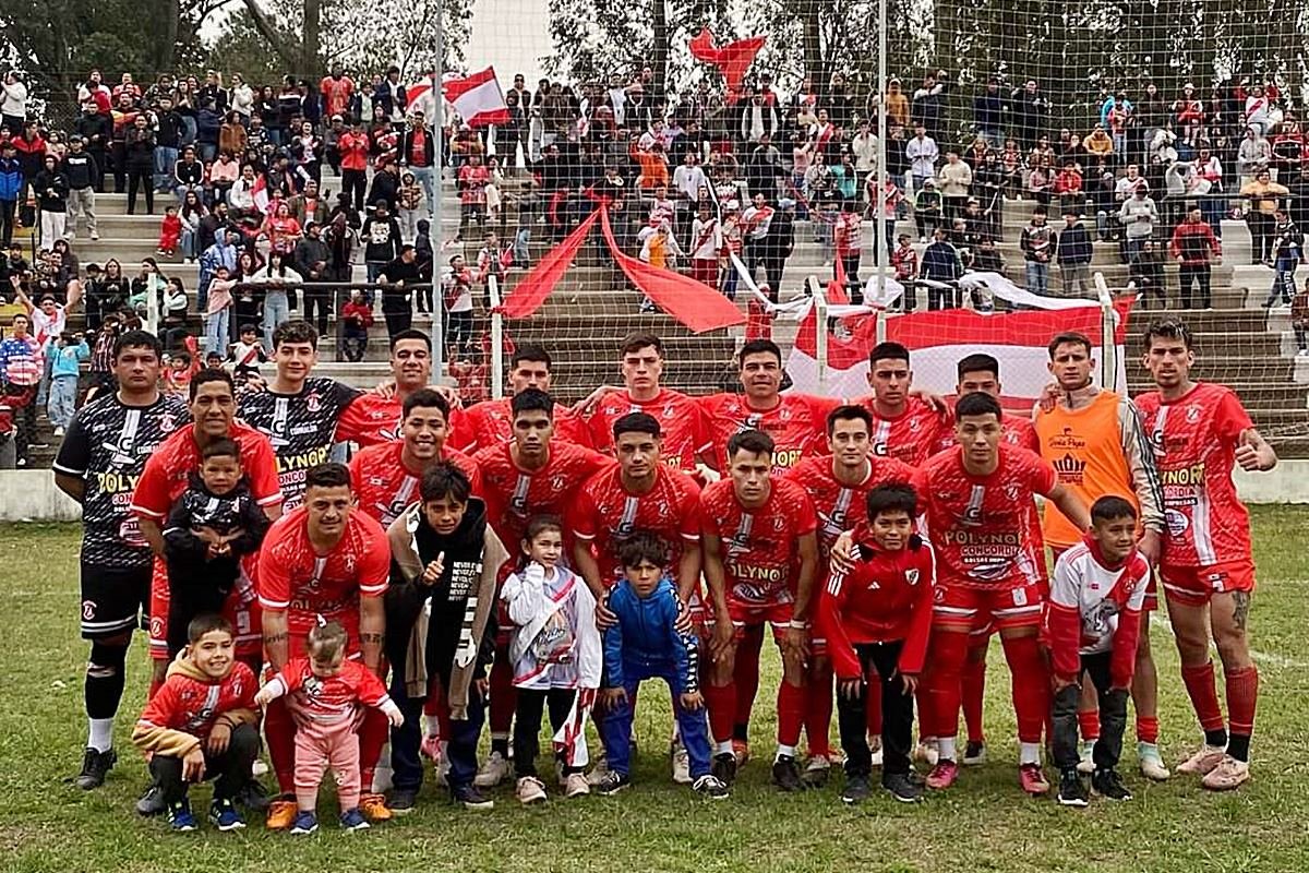Colegiales ganó el clásico y es finalista del Petit.